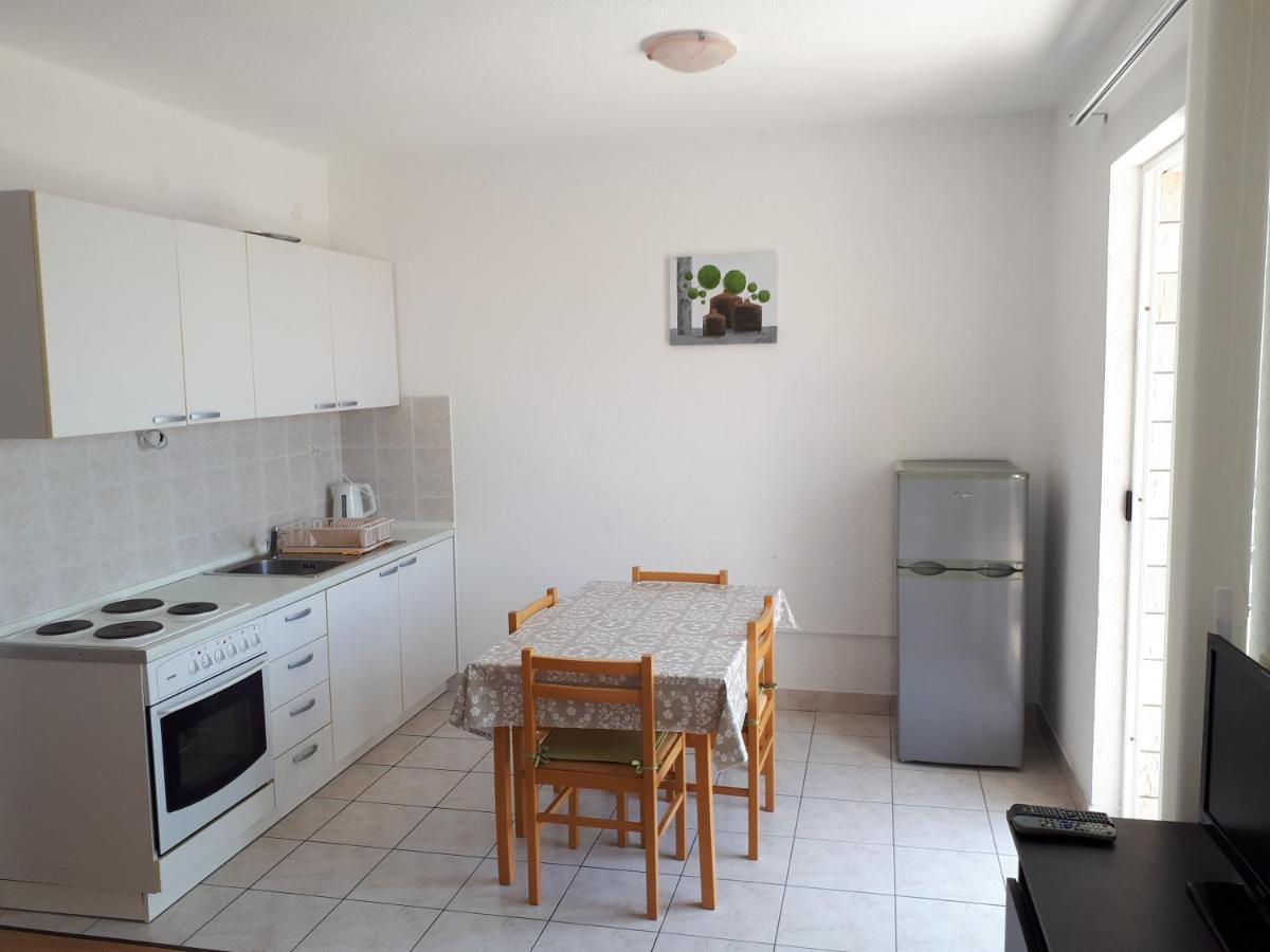 Apartments Sophie Makarska Exterior photo
